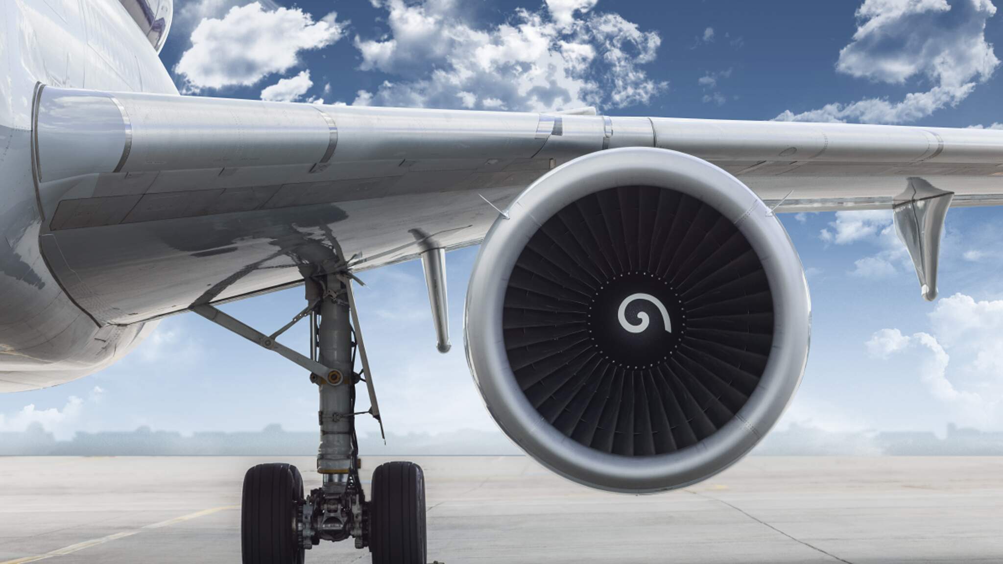 Weekly Transatlantic Flight Service between US and Europe Weekly Transatlantic Flight Service between US and Europe