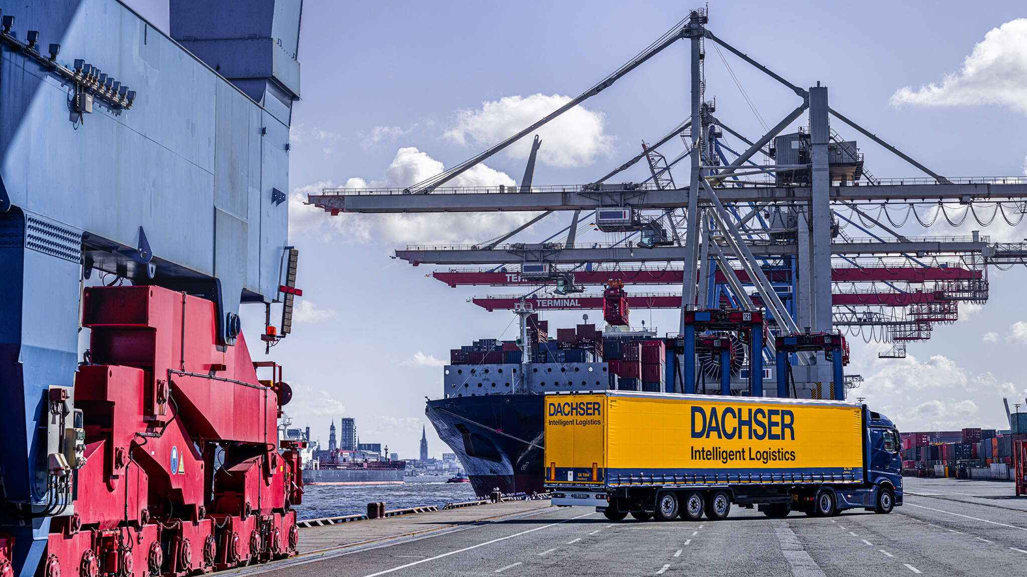 Increases in volume and high freight rates generated record growth at DACHSER.