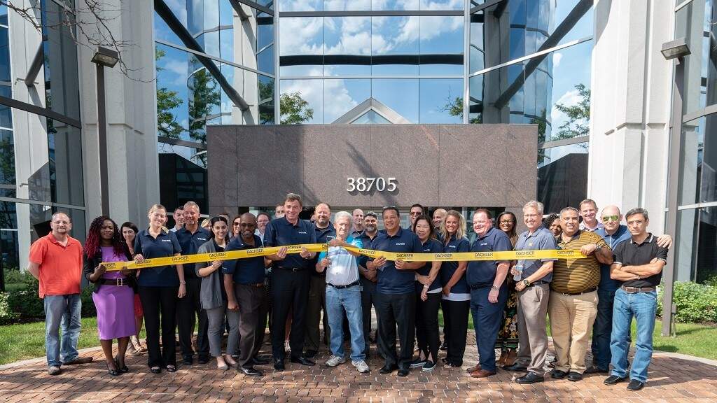 Grand opening event with the Livonia Chamber of Commerce and City of Livonia Mayor, Mr. Dennis K. Wright (center).