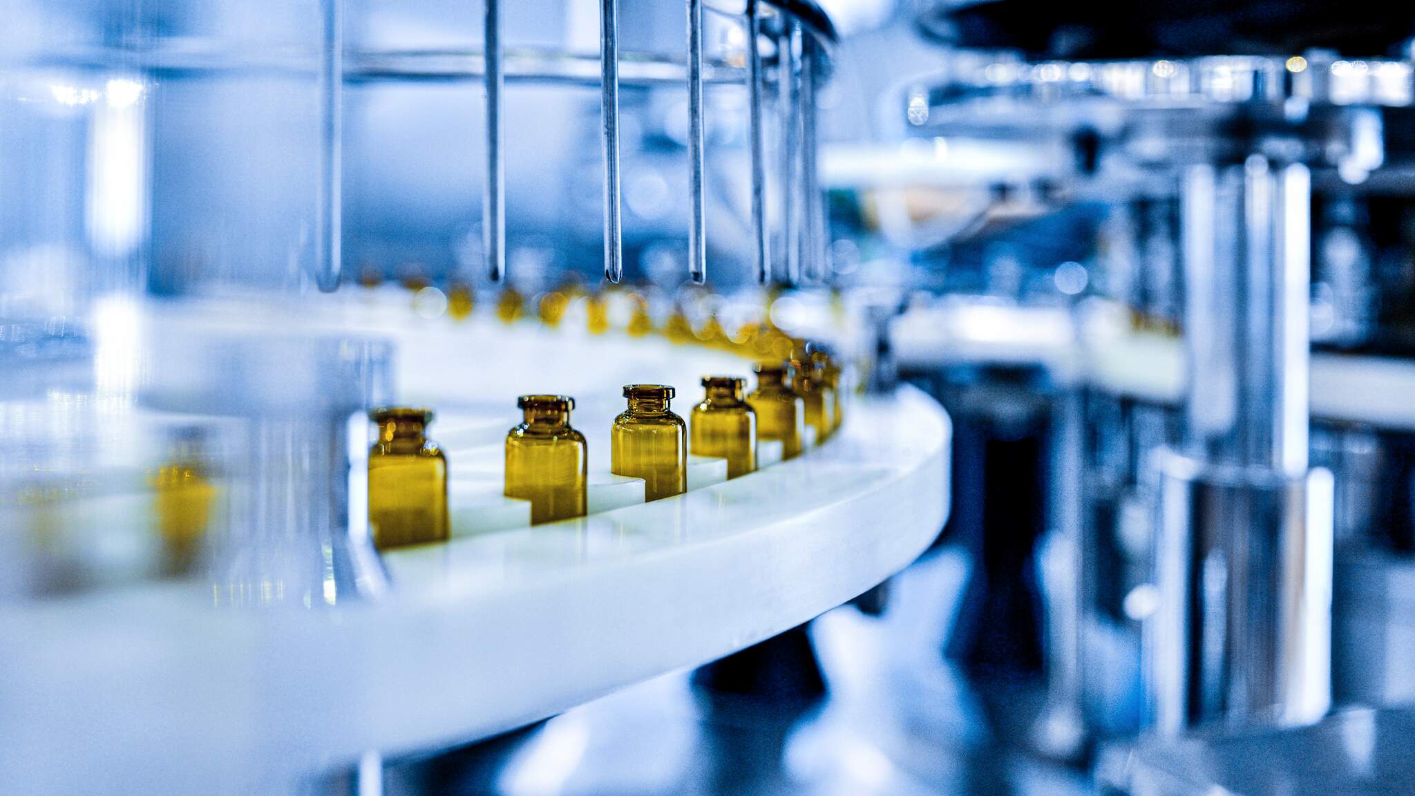 DACHSER Life Science and Healthcare Logistics DACHSER Life Science and Healthcare Logistics